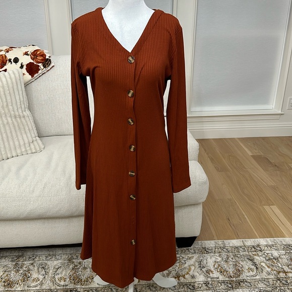 Brand new button front dress! Stretchy ribbed material! Great for Thanksgiving! - Picture 1 of 4